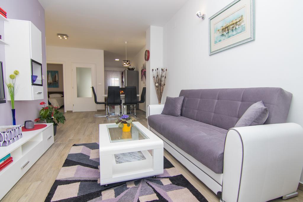 Apartment Neda Krk Town Eksteriør bilde